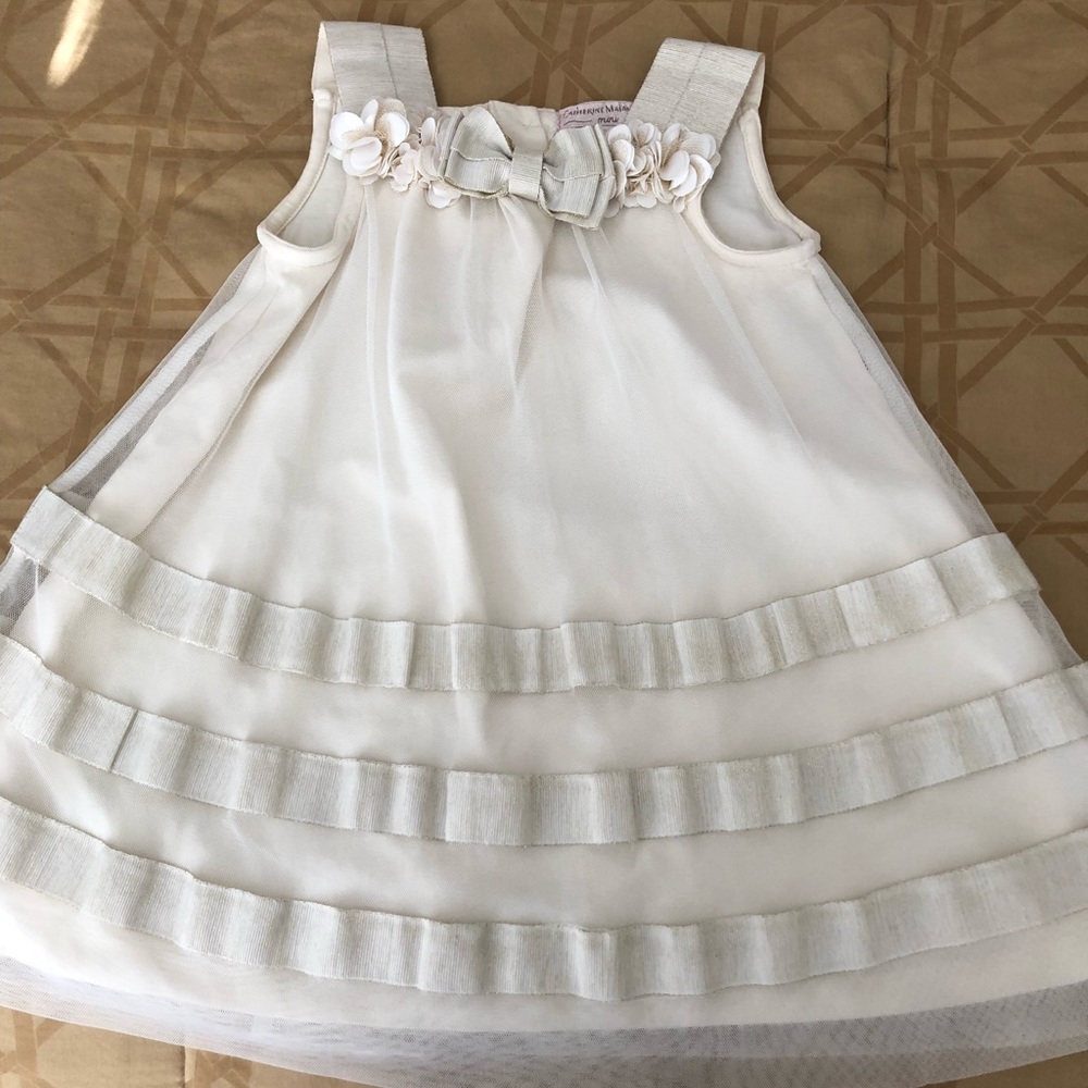 Boutique gold dress